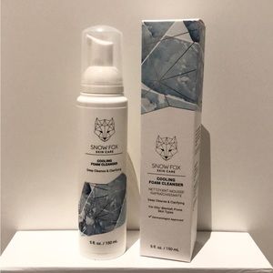 Snow Fox Cooling Foam Cleanser
